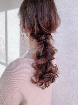 アプローズ(applause.) お出掛け前にオススメのローポニー♪