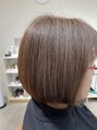 グラチチュード(gratitude)&nbsp;白髪ぼかしカラー襟足ギリギリのボブスタイル！
