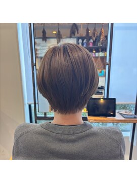 エシレ(esille.) 大人ハンサムショート