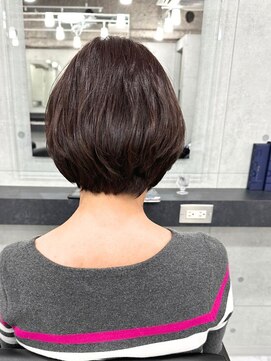 エンディアリング 東銀座(Endearing) ★レイヤーカット イメチェン 美髪 ホワイトブロンド