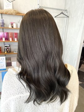 シェル 津山の手店(shel) 10代20代30代髪質改善オリーブブラウン透明感カラー