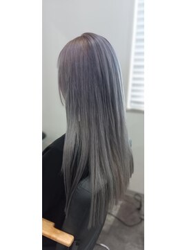 ミーティア バイ クアトロ(Meteor By QUATRO) シルバーカラー