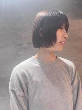 ムーム(MUUM) レイヤーボブ