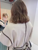 ローレンジウ(LOREN JU)&nbsp;透明感髪質改善ベージュダブルカラーミルクティーグレージュ