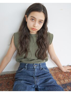 コス(kos) 【nanuk＊UEKI】ニュアンスロング＊ルーズウェーブ