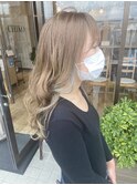 シアーベージュ