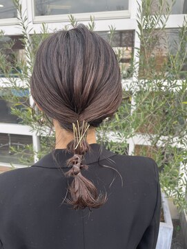 ビスクヘアデザイン(bisq hair design) rough pony