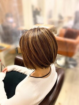 アンプリュス リアン(1+ Unplus lien) 筋感ハイライト×エアリーボブ/亀戸/錦糸町