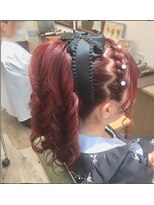 量産型ヘアメ　地雷系ヘア　編み込み＋ポニーテール＋パールピン
