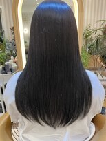 グリッター 泉中央店(GRITTERs)&nbsp;黒に隠れる深い青～髪質改善トリートメントで艶max～