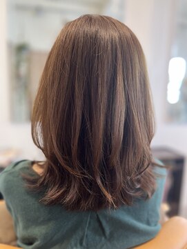 アンリ(anri) トーンアップで軽やかに♪