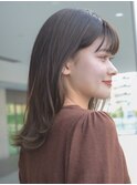 ミディアムレイヤー　エアリーロング　丸型　卵型　美髪