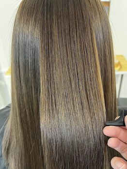 タリ(Hair Design TALI)の写真/話題の髪質改善トリートメント導入!カラーと同時に出来る新技術!時間がなくて諦めていた方も是非体験して♪