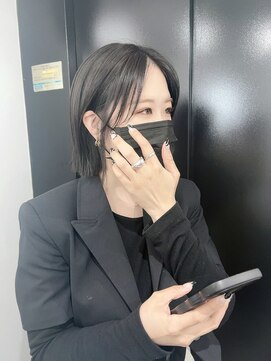 ピリオド 蒲田(Period.) ダークグレージュ/切りっぱなしボブ