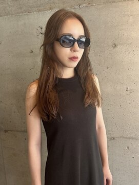 ニール(nier) ミディアムレイヤーベージュカラーミルクティーベージュ中区袋町