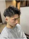 ショートスタイルスペインカールスパイキーショートツーブロック