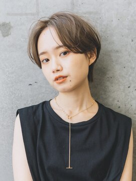 ガーデンヨコハマエスト(GARDEN YOKOHAMA est) ショート　ショートボブ　ハイライトカラー　縮毛矯正　夏