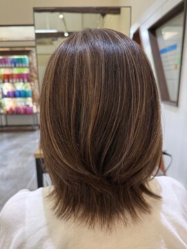 クオレ(CUORE) 【ハイライトレイヤーミディ♪】内埜