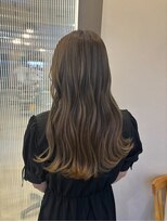 シェル 津山の手店(shel)&nbsp;透明感抜群オリーブベージュ