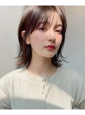 カジュアル韓国風ミディアムふんわり外はねワンカールレイヤー