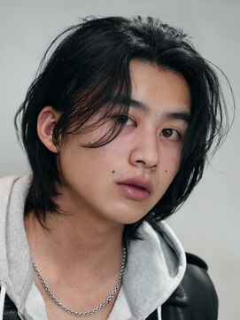 フィフスパーク(fifth PARK) 渋谷ミディアムスパイラルパーマセンターパートウルフ10代原宿