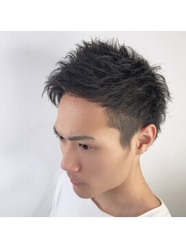 チェレ ブラン 堺東店(Chere brun) スパイキーショート・アップバング・ツーブロック