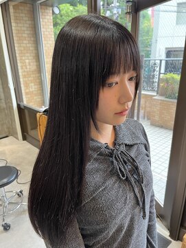 ノエル ヘアー アトリエ(Noele hair atelier) 切りっぱなしロング