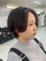 カシー(Casii) 耳にかけれるショートスタイル