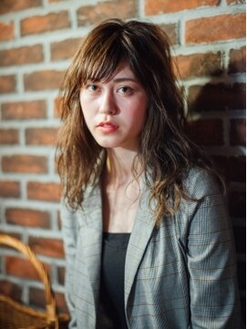 エイル 町田(ail) ウェービーセミディ[町田駅]