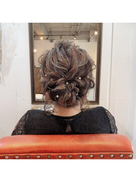 アンブリック(AN_BLICK) 結婚式・２次会など　お呼ばれアレンジ♪