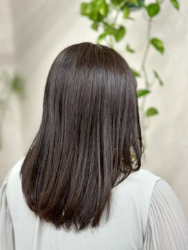 ビューティーサロン コマ(koma) セミロング×ダークグレージュ