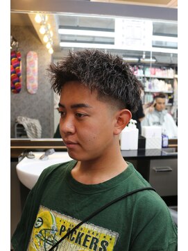 グナスティバイダムディー トウキョウ(GNASTY by DAMDEE TOKYO) ツイスパ×ローフェード2ブロック