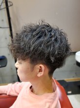 バルビエーレ アーディ(Barbier Adi) スパイラルパーマ