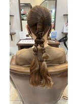 ヴィアンカ(Vianca)&nbsp;タイトアレンジ