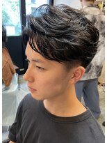 ジュンヌオム リンカラン(Jeune Homme LINGKARAN) ニュアンスパーマ×かき上げ7:3ショート