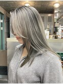 スジ感たっぷり×ホワイトアッシュ