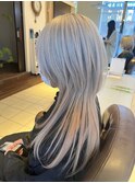 ウルフカット＋ホワイト
