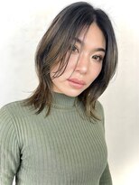 リサ グランシェ(RISA granche)&nbsp;レイヤー似合わせカット　ハイライトカラー