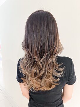 アヴァンスクロス あべのルシアス店(AVANCE.CROSS) グラデーションカラー