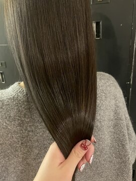 ヘアーアイストゥーレ(HAIR ICI TRE) ワンカラー/透明感カラー/艶カラー/暗カラー