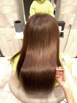 イーズ バイ インス(Yeeee.s by INCE) 白髪ぼかし/白髪改善カラー/ショート/透明感カラー/脱白髪染め