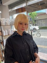 ルートヘアー(Root Hair)&nbsp;ブロンドボブ