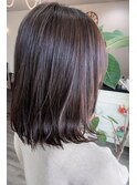 【ONLIed】切りっぱなしミディアムボブ