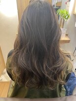 アイズ(aiz)&nbsp;イヤリングカラー透明感アップスタイル