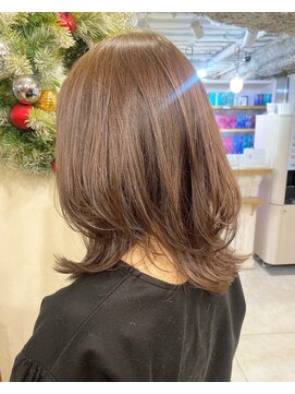 アルバハナレ 横浜(αlba HANARE) 外ハネくびれヘア