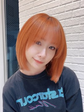 ルイス(L'wis) ワンブリーチで作る、オレンジウルフボブが可愛くない？