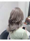 アッシュベージュ