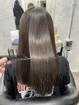 モエバイアリア(Moe by aria)&nbsp;アッシュブラウン＋髪質改善Tsトリートメント