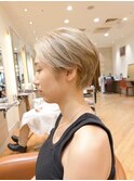 ハイトーン ハンサムショート ブロンドヘア