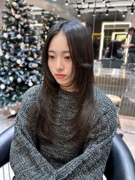 ロンドクロエ 横浜(Lond Chloe) 顔周りザクザクレイヤーカット【横浜】